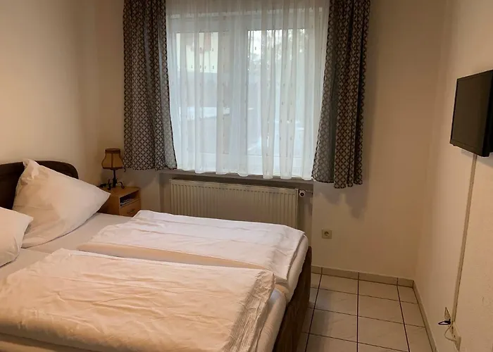 Schnitzelhaus Und Stadt Rosbach 3* Rosbach vor der Höhe